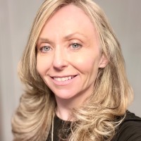 Elizabeth Riley Email & Phone Number