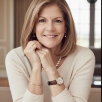 Skyline Exhibits Employee Lisa Maniaci's profile photo