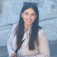 Bárbara Soares Email
