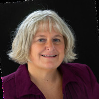 Illuminations Consulting Employee Lisa Heintzelman's profile photo