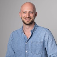 Maximilian Kudernatsch Email