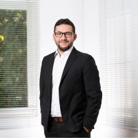 Deloitte Employee Luis Aros's profile photo