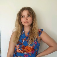 Anna Karlsson Email