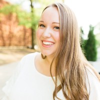 Emma Lee Email & Phone Number