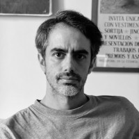 Joaquín Güiraldes Email
