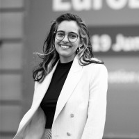 Laila Lorenzon Email