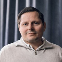 E-mail e número de telefone de Michael Jarestad
