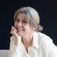Ulla Henriksen Email