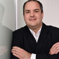 Stefan Thiel Email & Phone Number