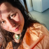 Lubia Cruz Email