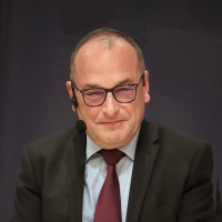 Grzegorz Bojar Email