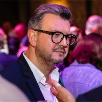 Nicolas Tarnus Email