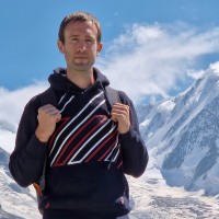 V2i Employee Jonathan Lonneux's profile photo