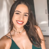 Elana Casanova Email