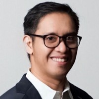 Maximo Bernales Email