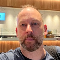 Starbucks Employee Elliot Smith's profile photo