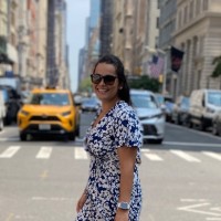Estefanía de León Email