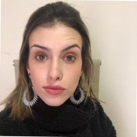 Taísa Azevedo Email
