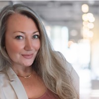 Amanda Dillon Email & Phone Number