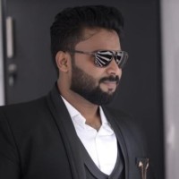 Munavar Fairoos Email