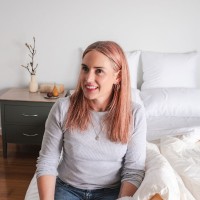 Laura McConnell Email