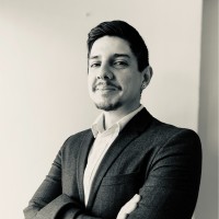 Guillermo Valenzuela Salazar Email
