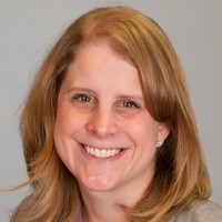 Calibrate Employee Suzanne Davis's profile photo