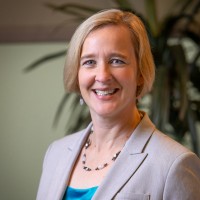 Vicki Smith Email & Phone Number