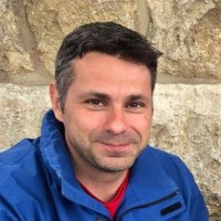 Hrvoje Čadež Email