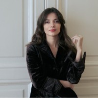 Vlada Diakova Email