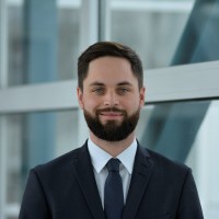 Simon Thom Email