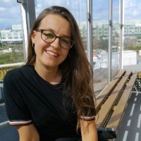 Esra Gavas Email & Phone Number