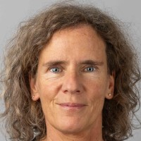 Elke Debacher Email