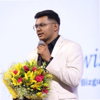 Hiked Employee Ritwiz Tiwari's profile photo