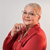 Marta Ribeiro Email