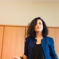 Feray Yoloğlu Email
