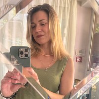 Elena Arkhiiereieva Email
