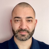 Quality Medical Imaging Employee Aramis Gasparian's profile photo