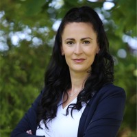 Julia Reichenbach Email & Phone Number