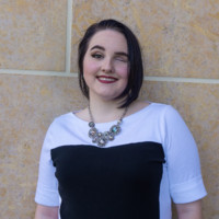 Chloe L. Email