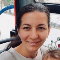 Kinga Gagyi Email