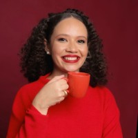 U5 Marketing - Designers as a Service Employee Juliana Nascimento's profile photo