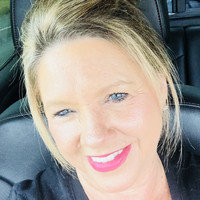 Continental Express Employee Suni Moore's profile photo