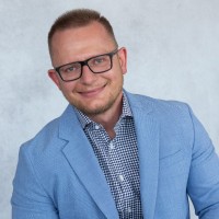 Bartosz Ostrowski Email & Phone Number