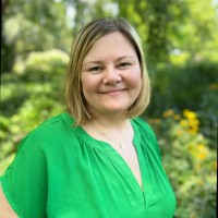 90 Degrees West Employee Carrie Stark's profile photo