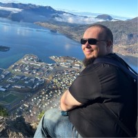 DBLX Employee Stefan Ashwell's profile photo