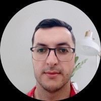 Daniel Pintos Email