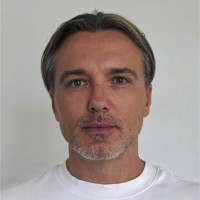 Edgars Vilcāns Email
