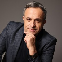 Florian Nepravishta Email