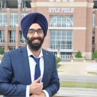 Amazon Web Services (AWS) Employee Harmeet Sethi's profile photo